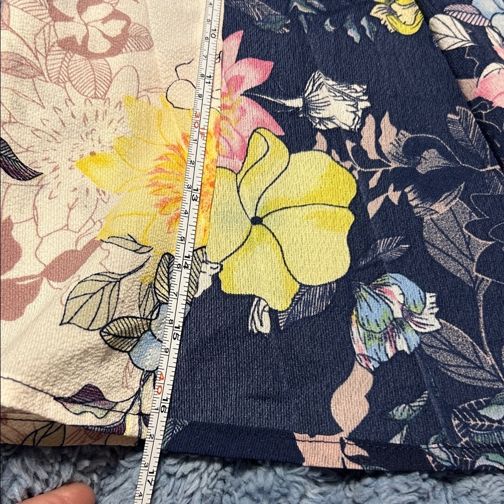 Umgee cropped Floral Pants - Picture 7 of 9